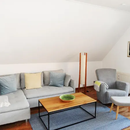 In Idyllischer Lage In Den Kaiserbaedern