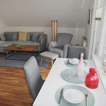 In Idyllischer Lage In Den Kaiserbaedern Διαμέρισμα *