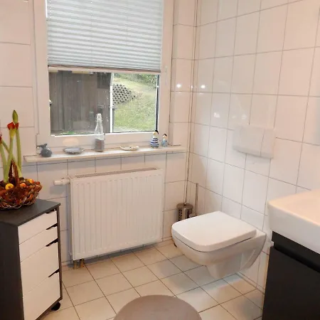 In Idyllischer Lage In Den Kaiserbädern Apartment