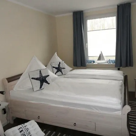 In Idyllischer Lage In Den Kaiserbaedern *